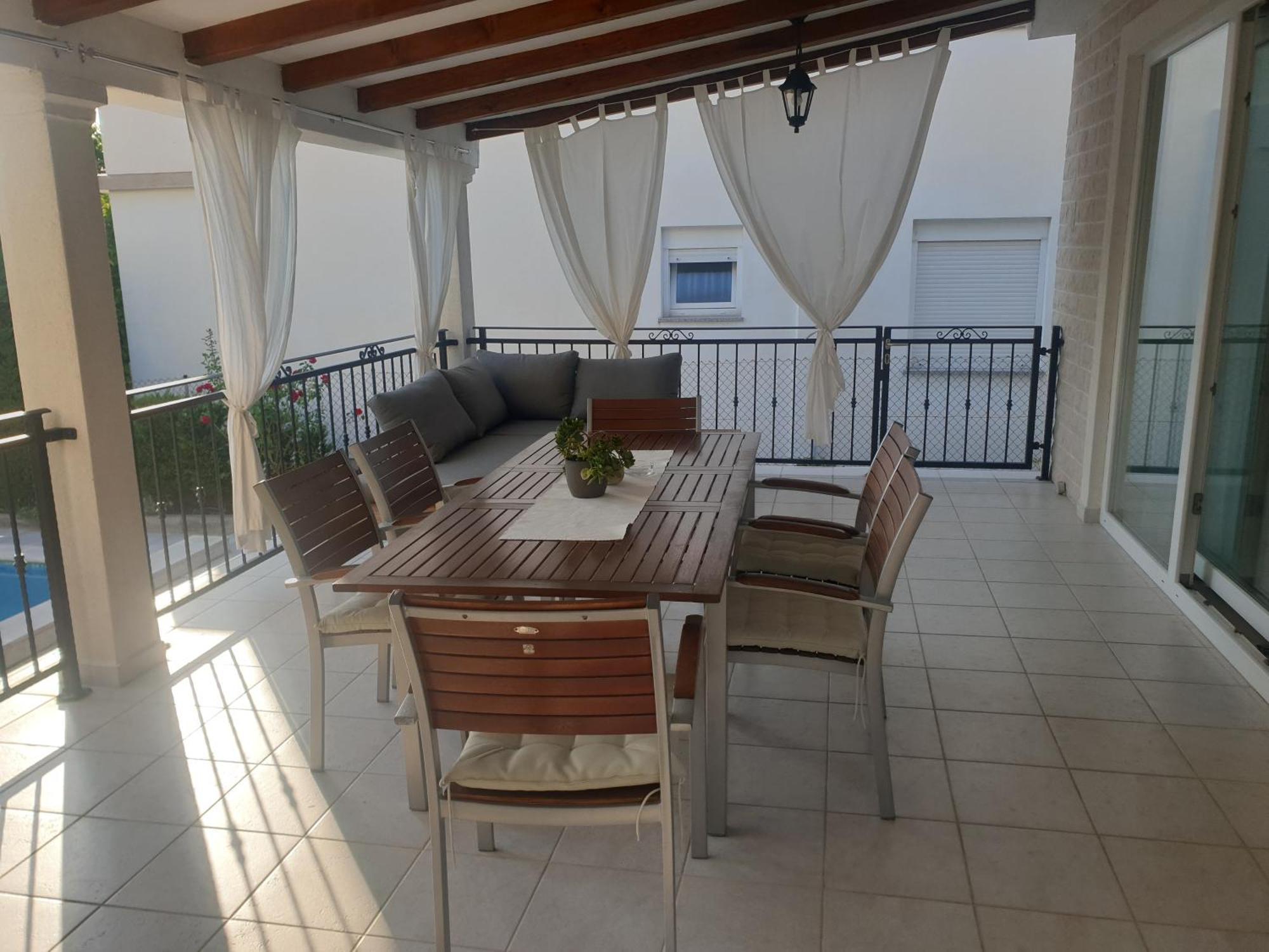 Villa Bella Banjol Екстериор снимка