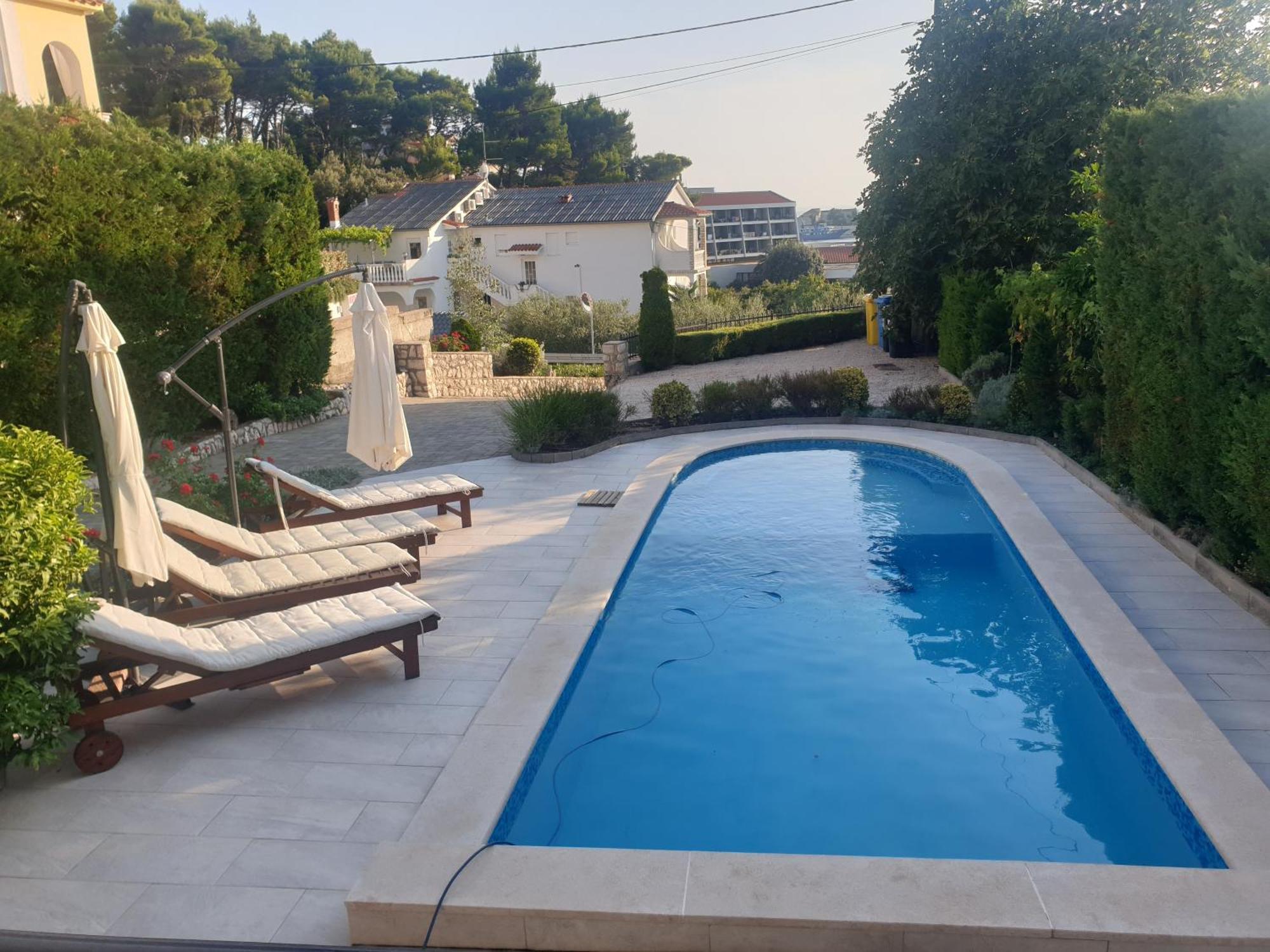 Villa Bella Banjol Екстериор снимка