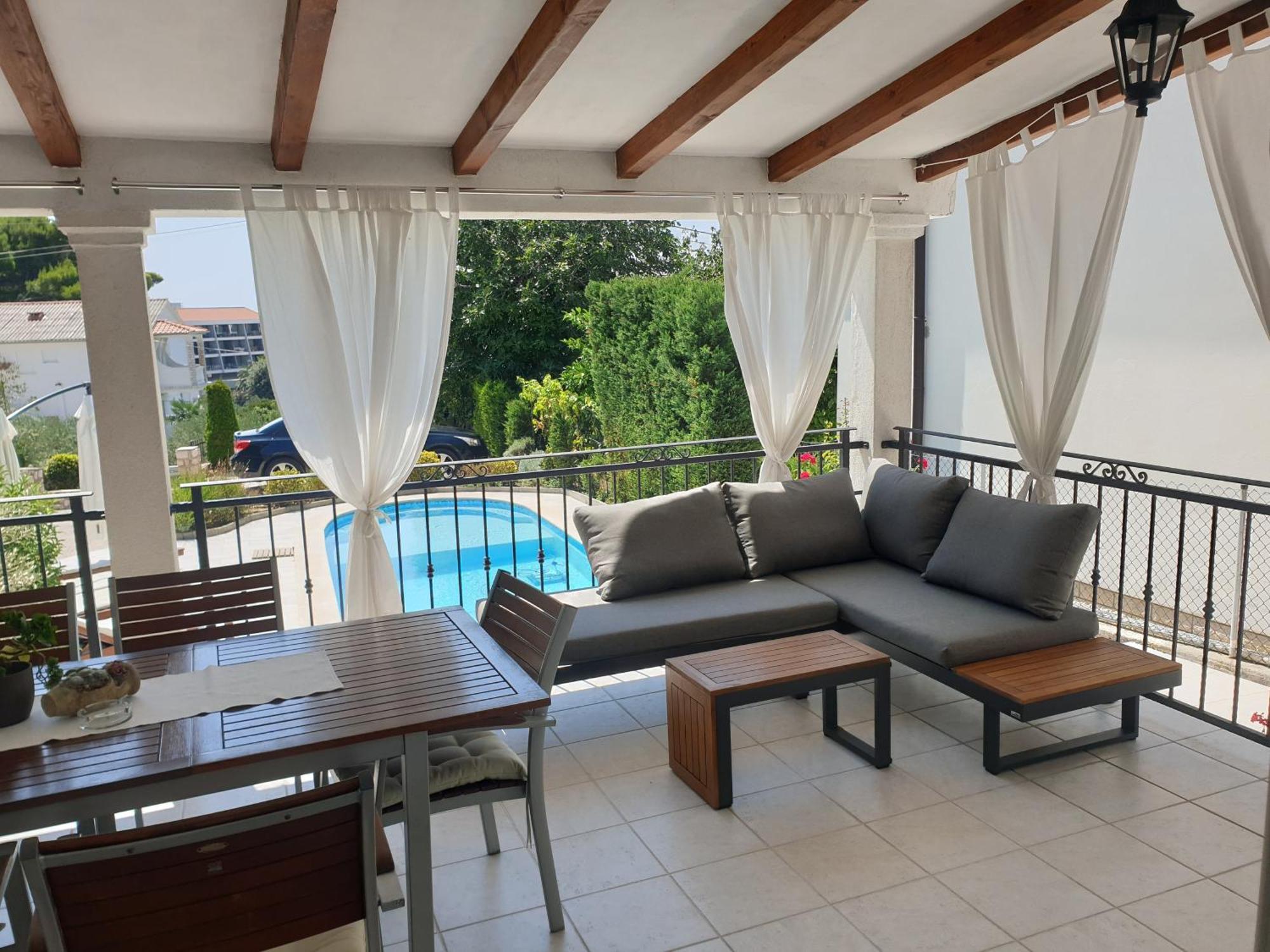 Villa Bella Banjol Екстериор снимка