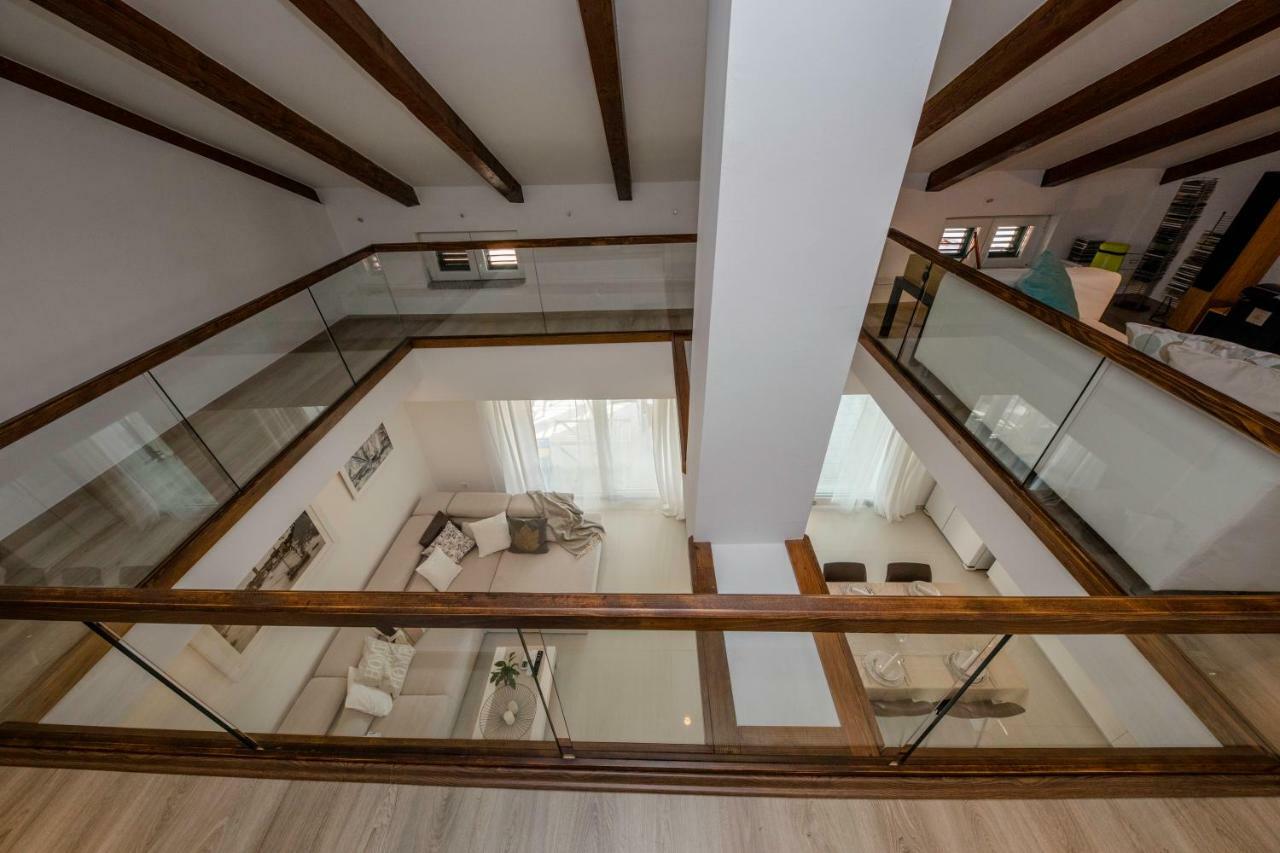 Villa Bella Banjol Екстериор снимка